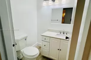 2655 Collins Ave, Miami Beach, FL 33140 - Photo 8
