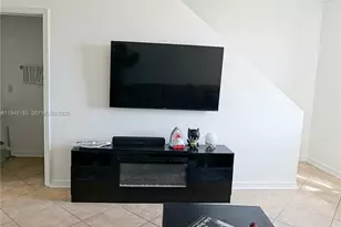 141 NW 2nd Ave, Hallandale Beach, FL 33009 - Photo 12