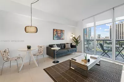 465 Brickell Ave #904, Miami, FL 33131 - Photo 8