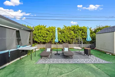 4335 SW 98th Ct, Miami, FL 33165 - Photo 34