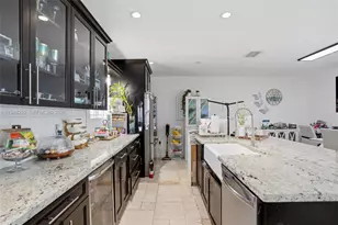 4335 SW 98th Ct, Miami, FL 33165 - Photo 18