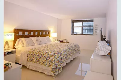 170 Ocean Lane Dr #702, Key Biscayne, FL 33149 - Photo 6