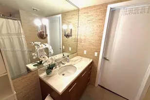 50 Biscayne Blvd, Miami, FL 33132 - Photo 12