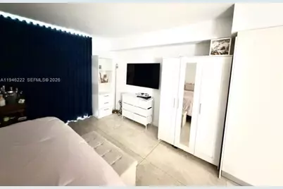 50 Biscayne Blvd #705, Miami, FL 33132 - Photo 4