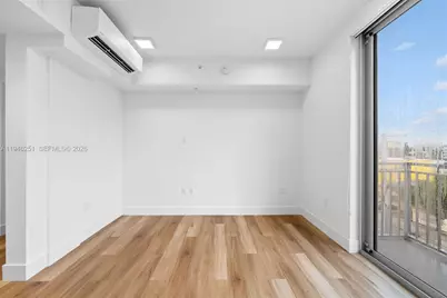 650 SW 1st St #102, Miami, FL 33130 - Photo 10