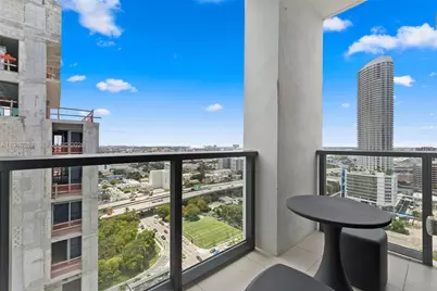 239 SW 9th St #2303, Miami, FL 33130 - Photo 1