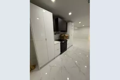 10460 SW 26th Ter, Miami, FL 33165 - Photo 12