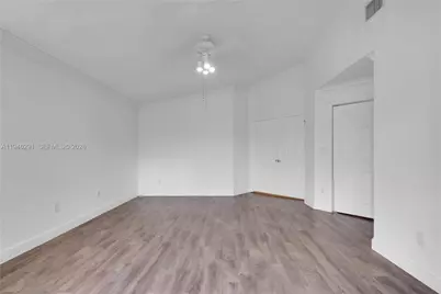 1413 SW 158th Ave, Pembroke Pines, FL 33027 - Photo 28