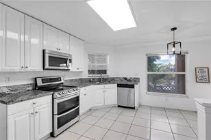 1413 SW 158th Ave, Pembroke Pines, FL 33027 - Photo 6