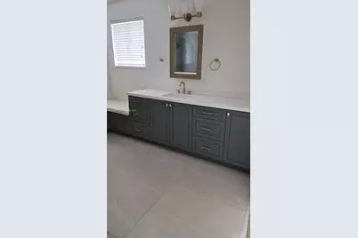 7856 NW 194th St, Hialeah, FL 33015 - Photo 4