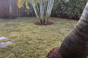 7856 NW 194th St, Hialeah, FL 33015 - Photo 18