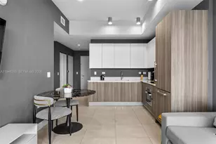 239 SW 9th St, Miami, FL 33130 - Photo 16