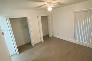 4805 NW 7th St, Miami, FL 33126 - Photo 14