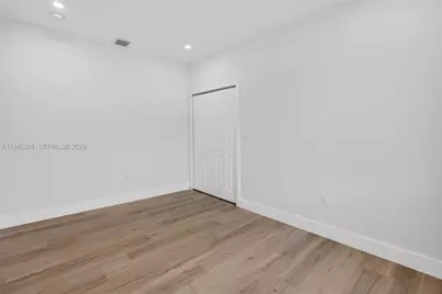 506 NW 7th St, Homestead, FL 33030 - Photo 12
