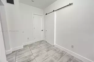 1201 Pennsylvania Ave, Miami Beach, FL 33139 - Photo 12