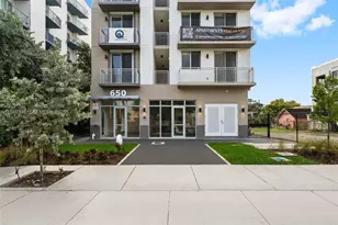 650 SW 1st St, Miami, FL 33130 - Photo 14