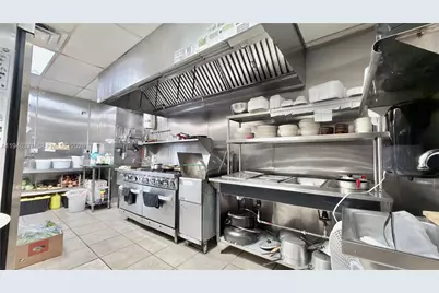 Restaurant For Sale in North Miami Beach Area, North Miami, FL 33181 - Photo 4
