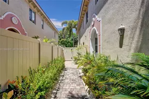 1115 NE 14th Ave, Fort Lauderdale, FL 33304 - Photo 6