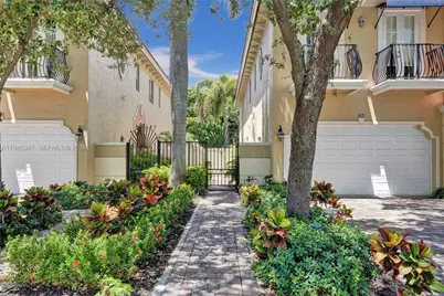 1115 NE 14th Ave, Fort Lauderdale, FL 33304 - Photo 1
