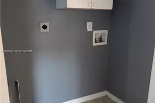 2405/07 Mansfield Ave S, Lehigh Acres, FL 33973 - Photo 10