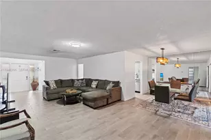 6109 S Ambertree Ln, Greenacres, FL 33463 - Photo 4