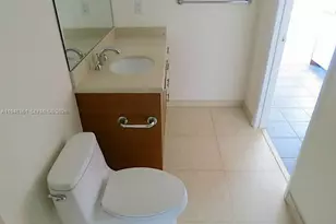 50 Biscayne Bl, Miami, FL 33132 - Photo 4