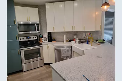 825 Dogwood Dr, Delray Beach, FL 33483 - Photo 30