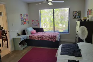 825 Dogwood Dr, Delray Beach, FL 33483 - Photo 8