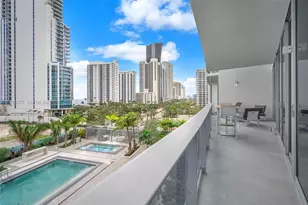 17550 Collins Ave, Sunny Isles Beach, FL 33160 - Photo 8