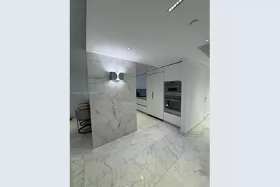 1010 Brickell Ave #1905, Miami, FL 33131 - Photo 4