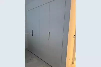 1010 Brickell Ave #1905, Miami, FL 33131 - Photo 10