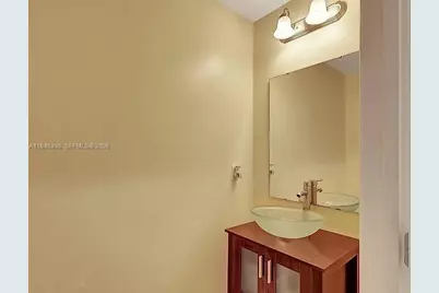 1018 SW Eckard Ave #0, Port Saint Lucie, FL 34953 - Photo 20