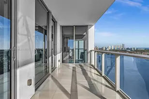 17301 Biscayne Blvd, North Miami Beach, FL 33160 - Photo 34