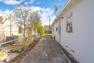 421 Florida Blvd, Miami, FL 33144 - Photo 26