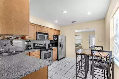 421 Florida Blvd, Miami, FL 33144 - Photo 8