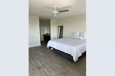 2240 N Cypress Bend Dr #805, Pompano Beach, FL 33069 - Photo 38