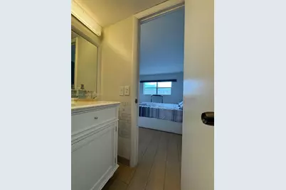 8305 Sunrise Lakes Blvd #312, Sunrise, FL 33322 - Photo 10