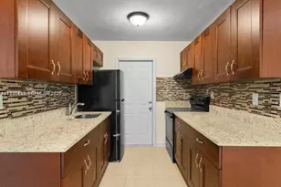 640 SW 16th Ave, Fort Lauderdale, FL 33312 - Photo 8