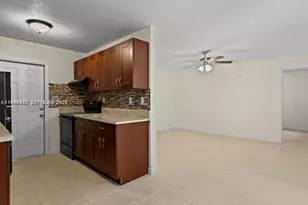 640 SW 16th Ave, Fort Lauderdale, FL 33312 - Photo 10