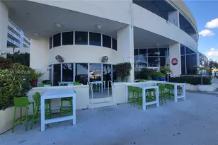 7601 E Treasure Dr, North Bay Village, FL 33141 - Photo 40