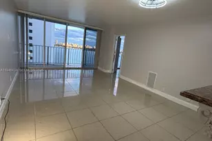 7601 E Treasure Dr, North Bay Village, FL 33141 - Photo 6