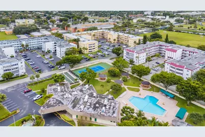 3990 NW 42nd Ave #403, Lauderdale Lakes, FL 33319 - Photo 28