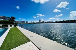 960 Bay Dr, Miami Beach, FL 33141 - Photo 22