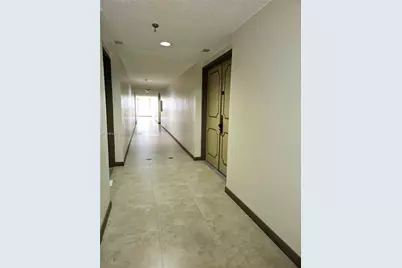 17890 W Dixie #302, Miami, FL 33160 - Photo 18