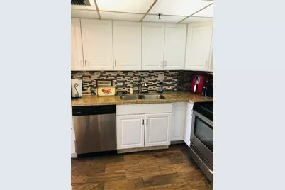 17890 W Dixie #302, Miami, FL 33160 - Photo 8