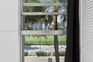 201 178th Dr, Sunny Isles Beach, FL 33160 - Photo 40