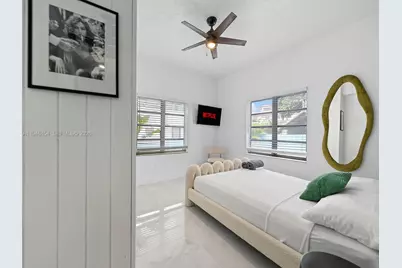 1845 SW 9th St, Miami, FL 33135 - Photo 8