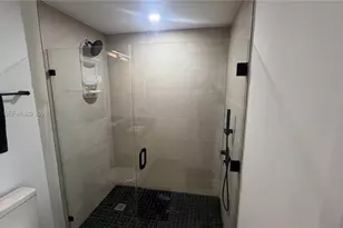 225 N Miami Ave, Miami, FL 33128 - Photo 6