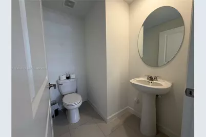 145 SW 184th Pl, Pembroke Pines, FL 33029 - Photo 10