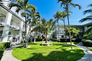 946 Bay Dr, Miami Beach, FL 33141 - Photo 22